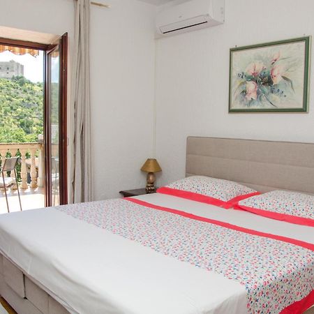 Guesthouse Ruza Сень Экстерьер фото