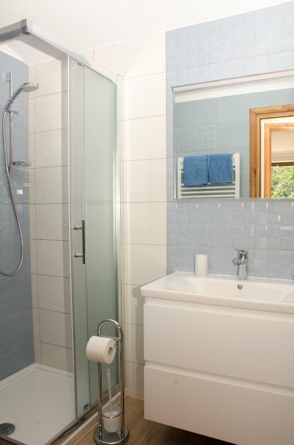 Guesthouse Ruza Сень Экстерьер фото