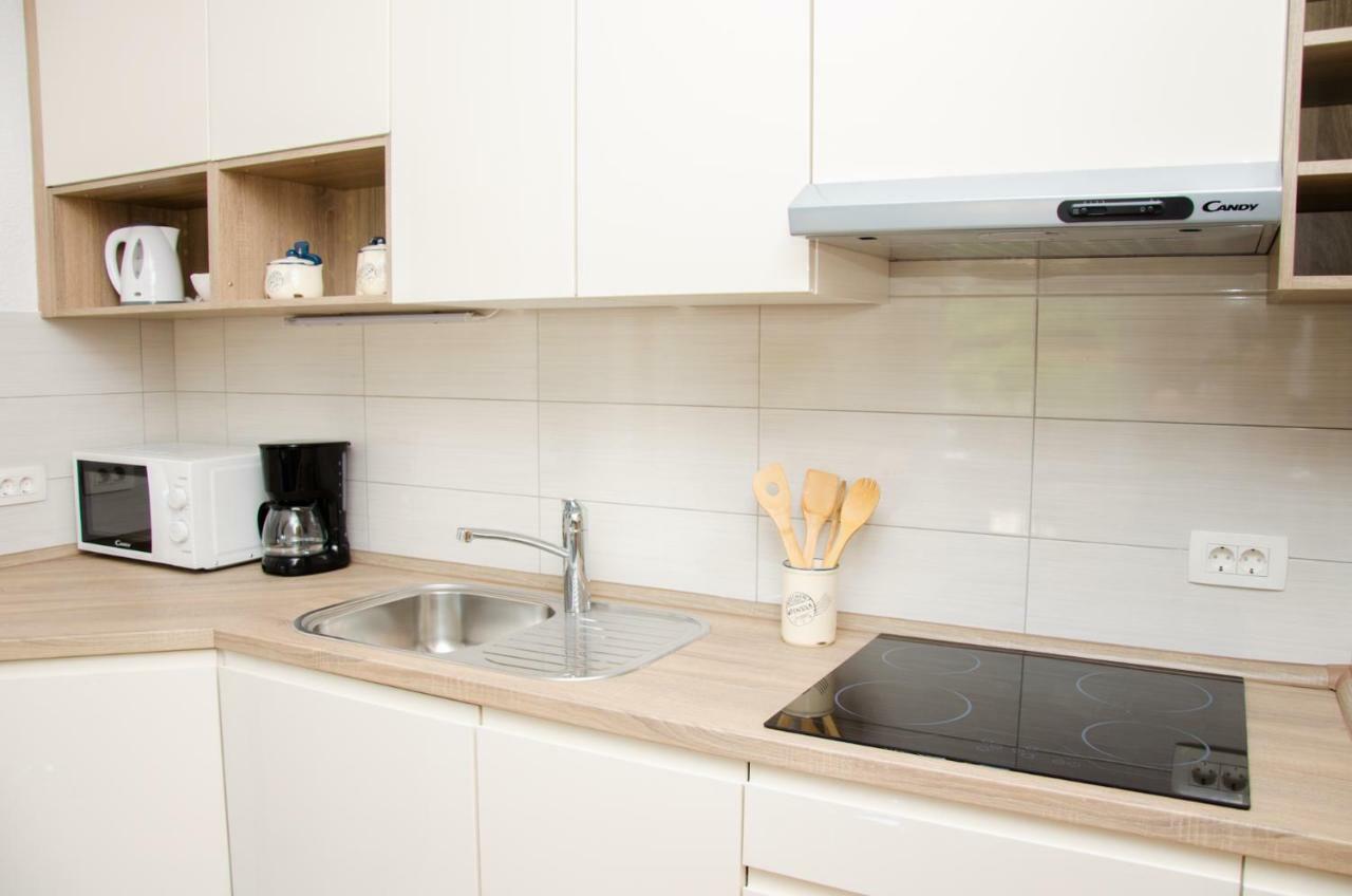 Guesthouse Ruza Сень Экстерьер фото